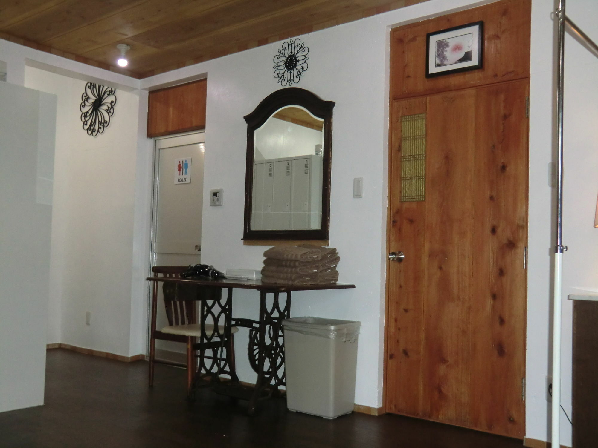 Holiday House Ryukyu-An "Music Hostel" Jomitan Kültér fotó